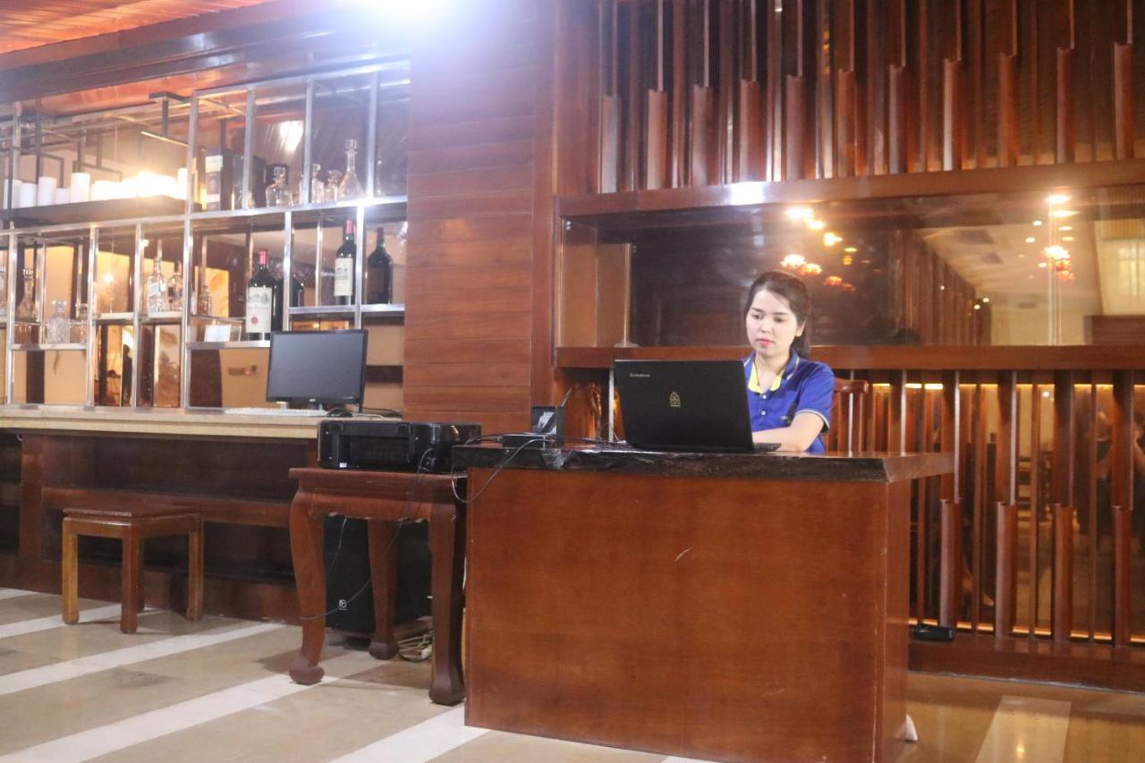 Chang Palace Vientiane Dış mekan fotoğraf